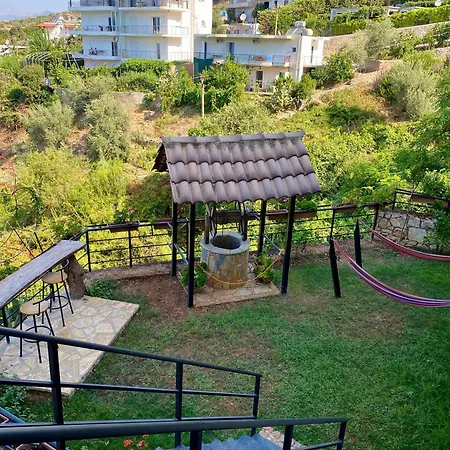 Itaka Summer Hotel Lukove